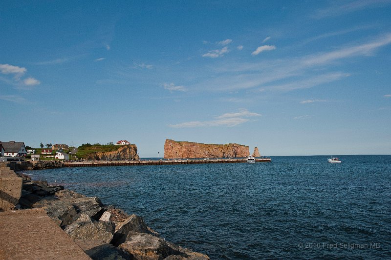 20100720_154503 Nikon D3.jpg - View of the famous Perce rock, Perce, QC